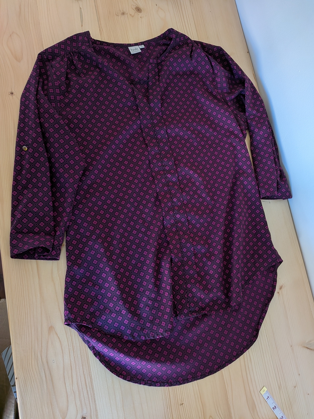 twik Womens Purple/Burgundy Geometric Button-Down Shirt